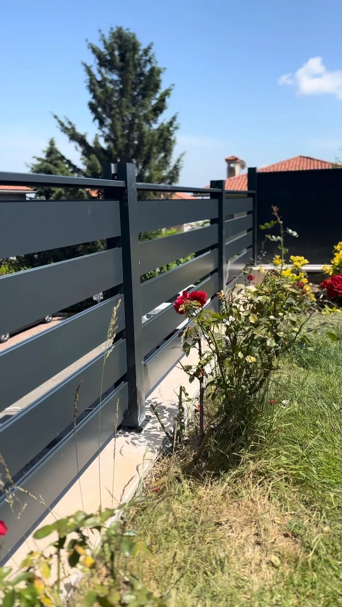 Boşluklu model alüminyum çit — Alüminyum Çit Boşluklu Model görsel 4